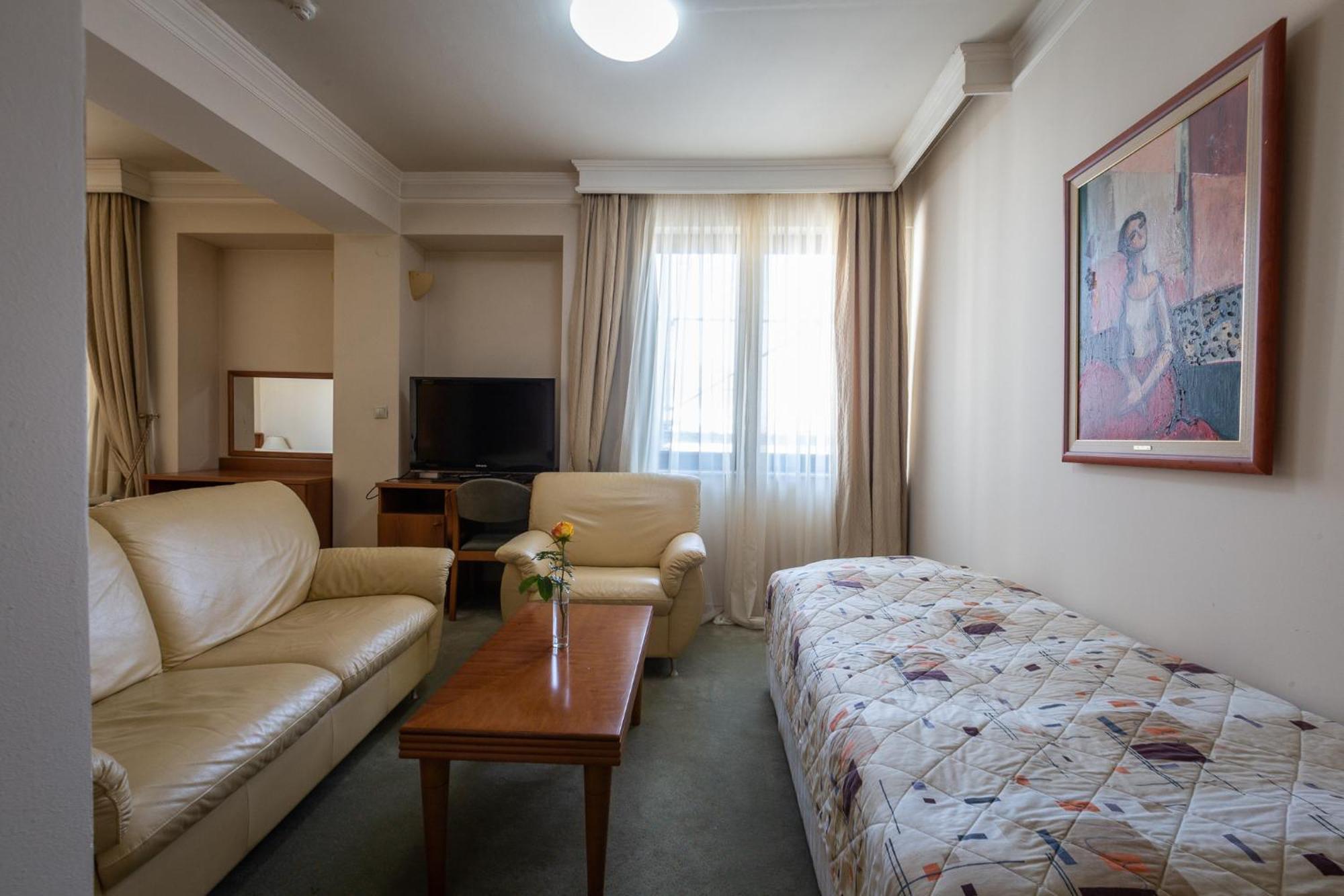 Apollonia Hotel Gevgelija Exterior photo